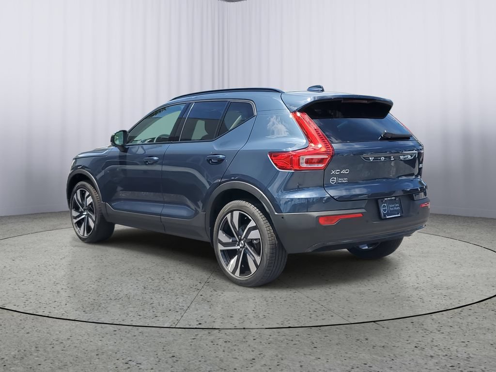 New 2026 Volvo XC40 B5 Ultra w/ Protection Package Premier AWD/4WD image 2
