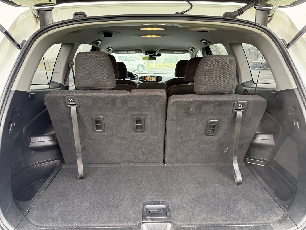 Used 2020 Honda Pilot EX image 8