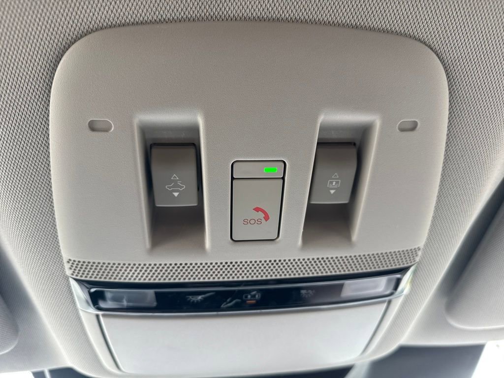 Used 2025 Nissan Murano Platinum w/ Cargo Package image 24