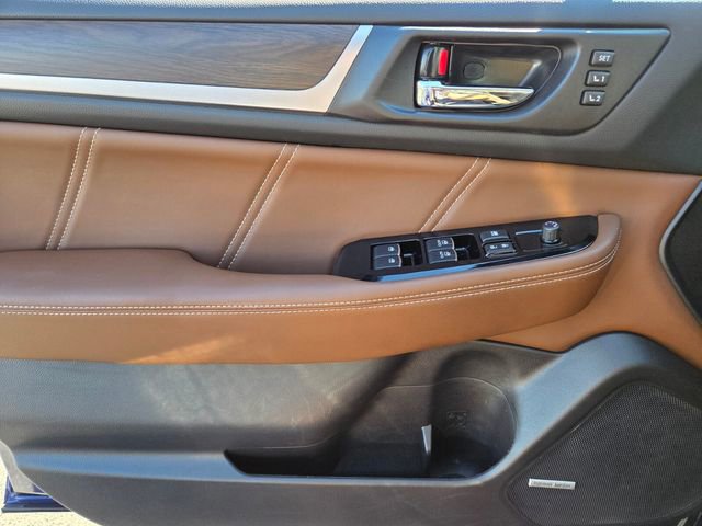 Used 2017 Subaru Outback 3.6R Touring w/ Popular Package #5A image 16