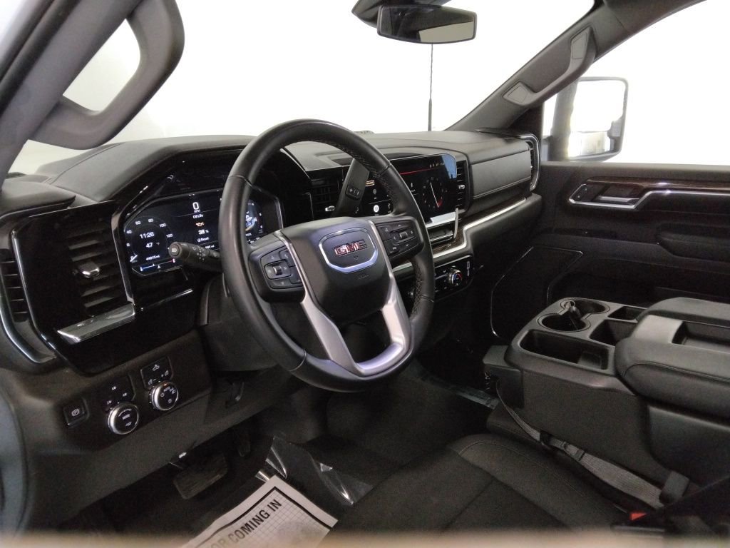 Used 2024 GMC Sierra 2500 SLE image 27