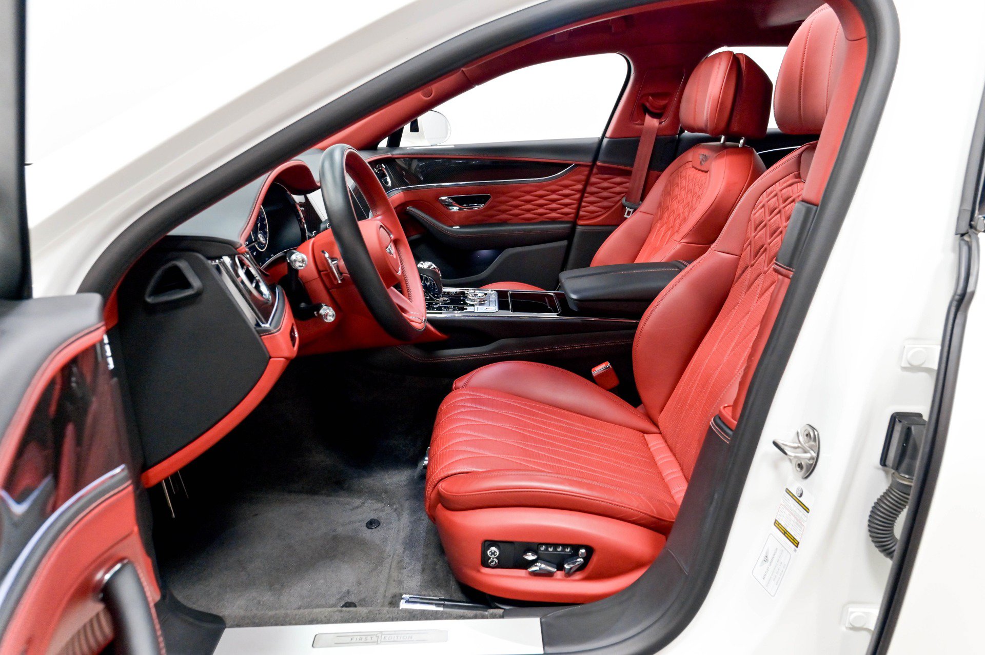 Used 2021 Bentley Flying Spur W12 w/ First Edition Specification AWD/4WD image 11