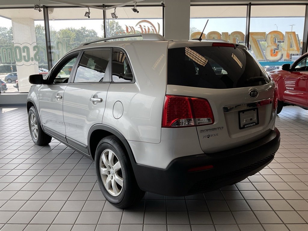 Used 2013 Kia Sorento LX image 5