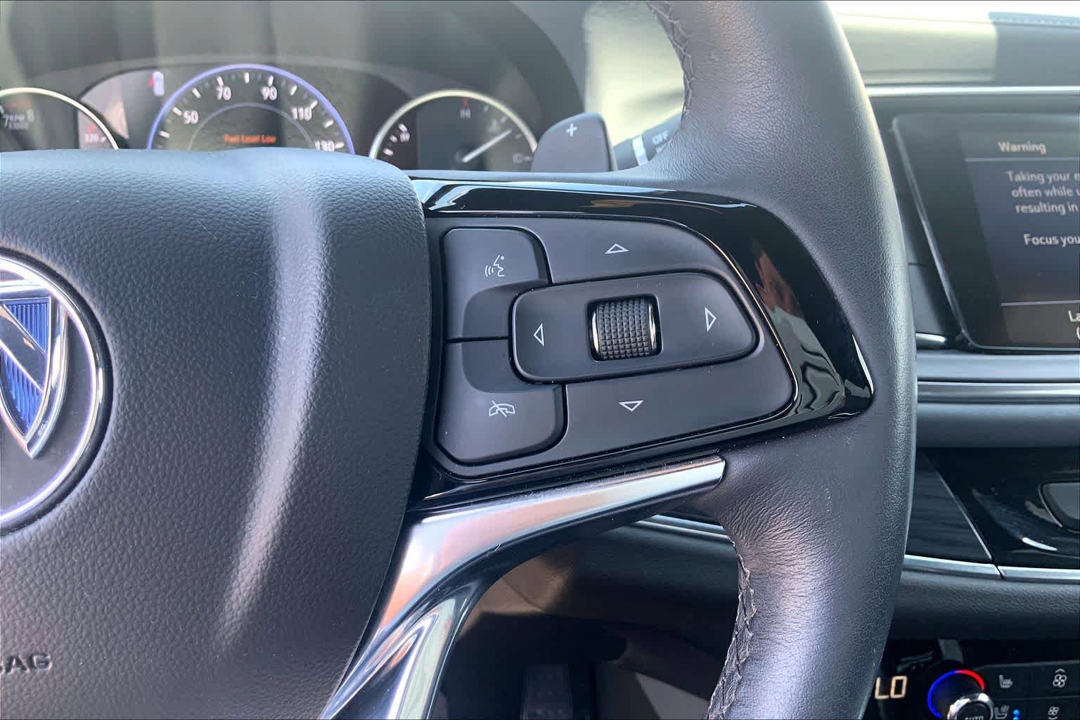 Used 2024 Buick Enclave Premium AWD/4WD image 25