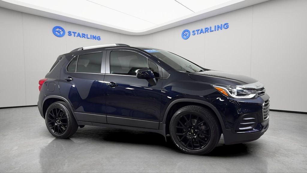 Certified 2021 Chevrolet Trax LT w/ Sport Edition image 12