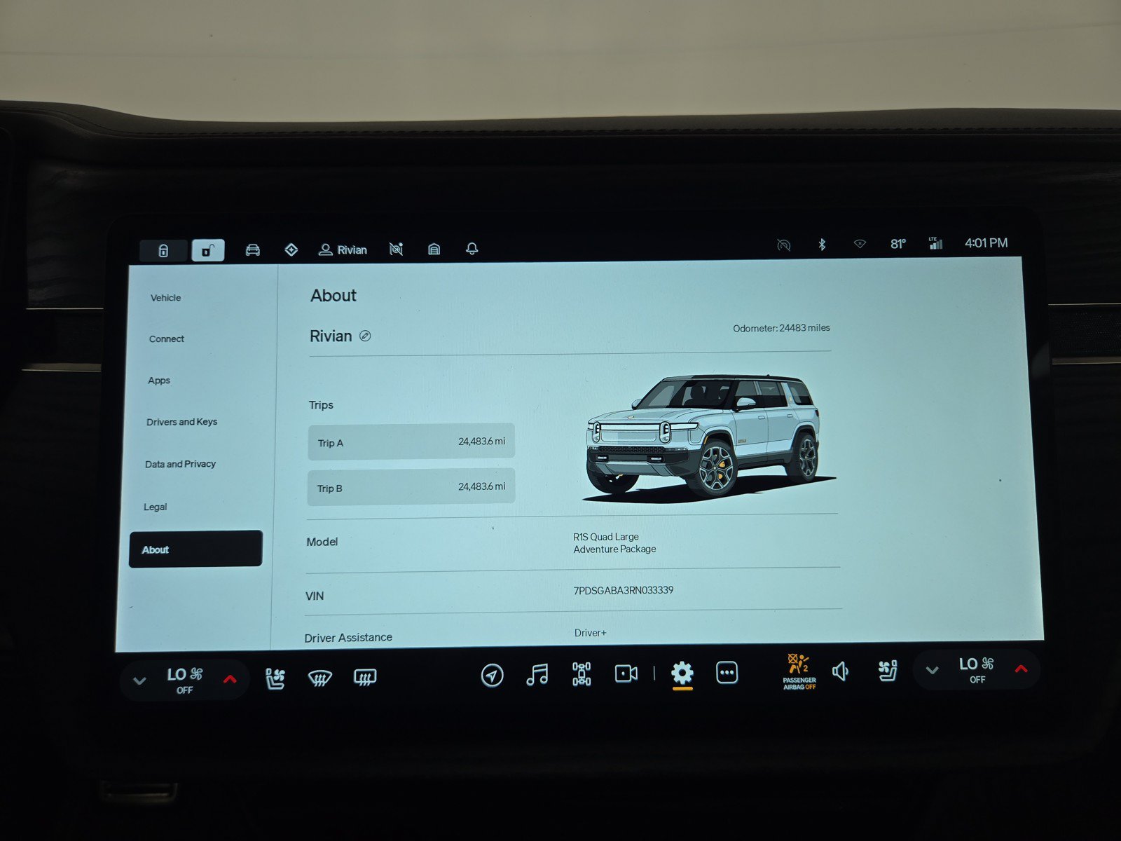 Used 2024 Rivian R1S Adventure AWD/4WD image 29