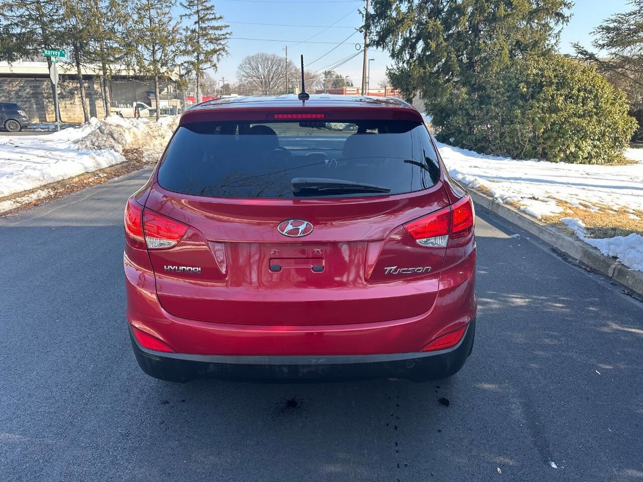 Used 2013 Hyundai Tucson GL FWD image 7