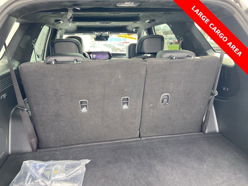 Used 2024 Hyundai Palisade Calligraphy image 11