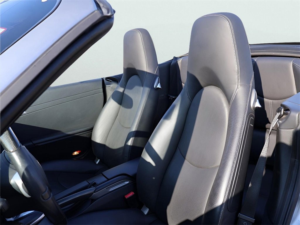 Used 2012 Porsche 911 Carrera 4S image 5