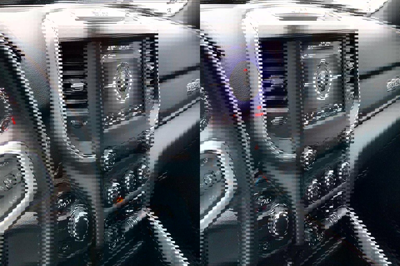 Used 2021 RAM 1500 Big Horn image 6