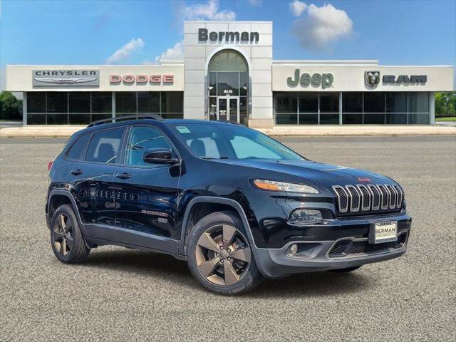 Certified 2017 Jeep Cherokee Latitude w/ Comfort & Sound Group FWD image 1