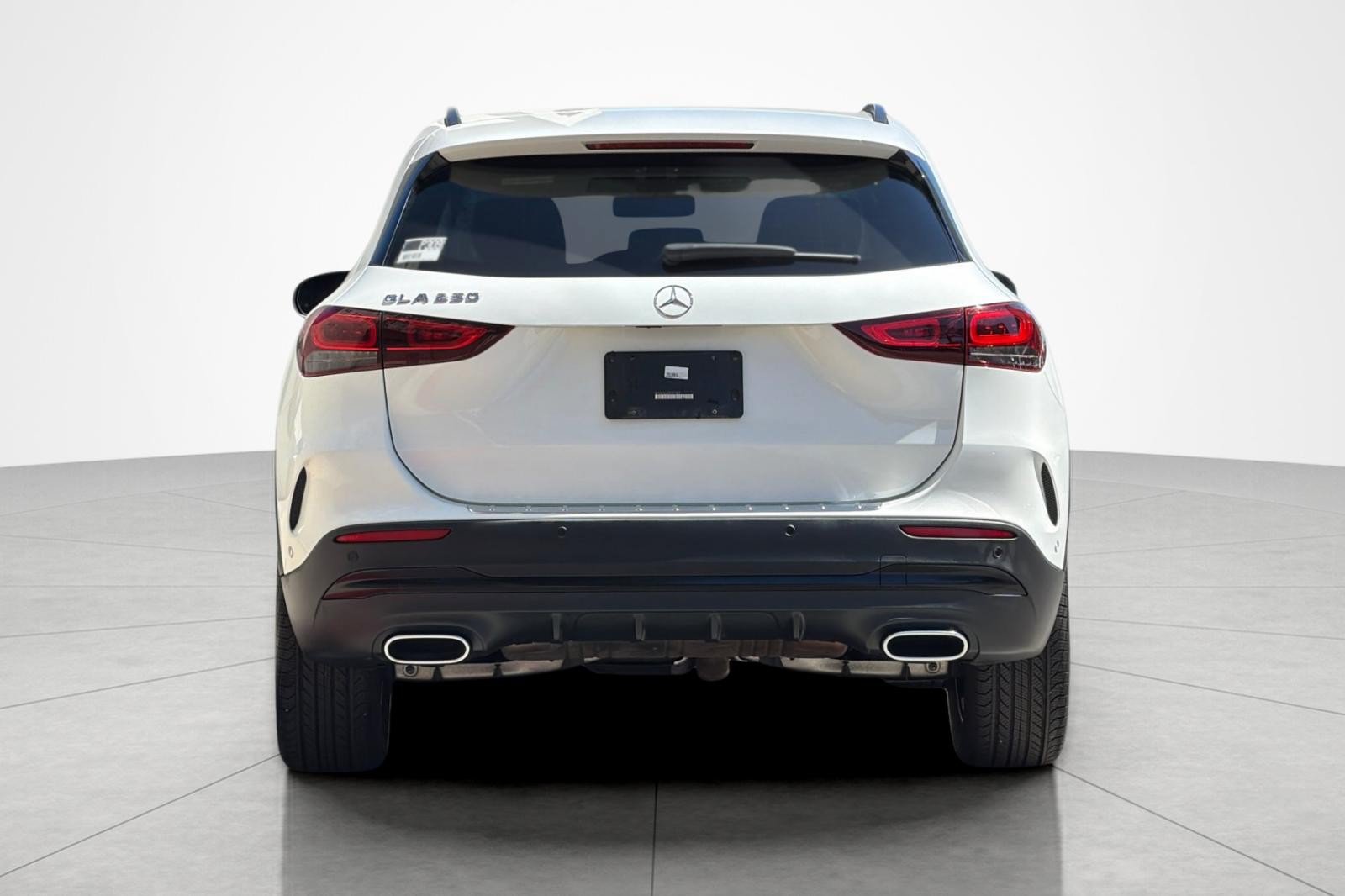 Used 2023 Mercedes-Benz GLA 250 image 4