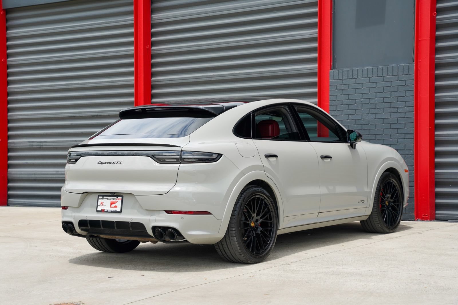 Used 2023 Porsche Cayenne GTS AWD/4WD image 12