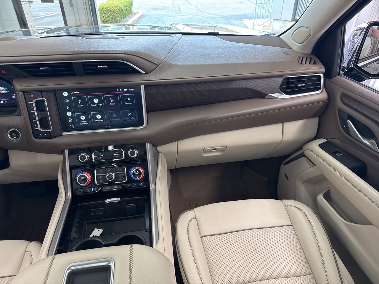 Used 2022 GMC Yukon Denali image 52