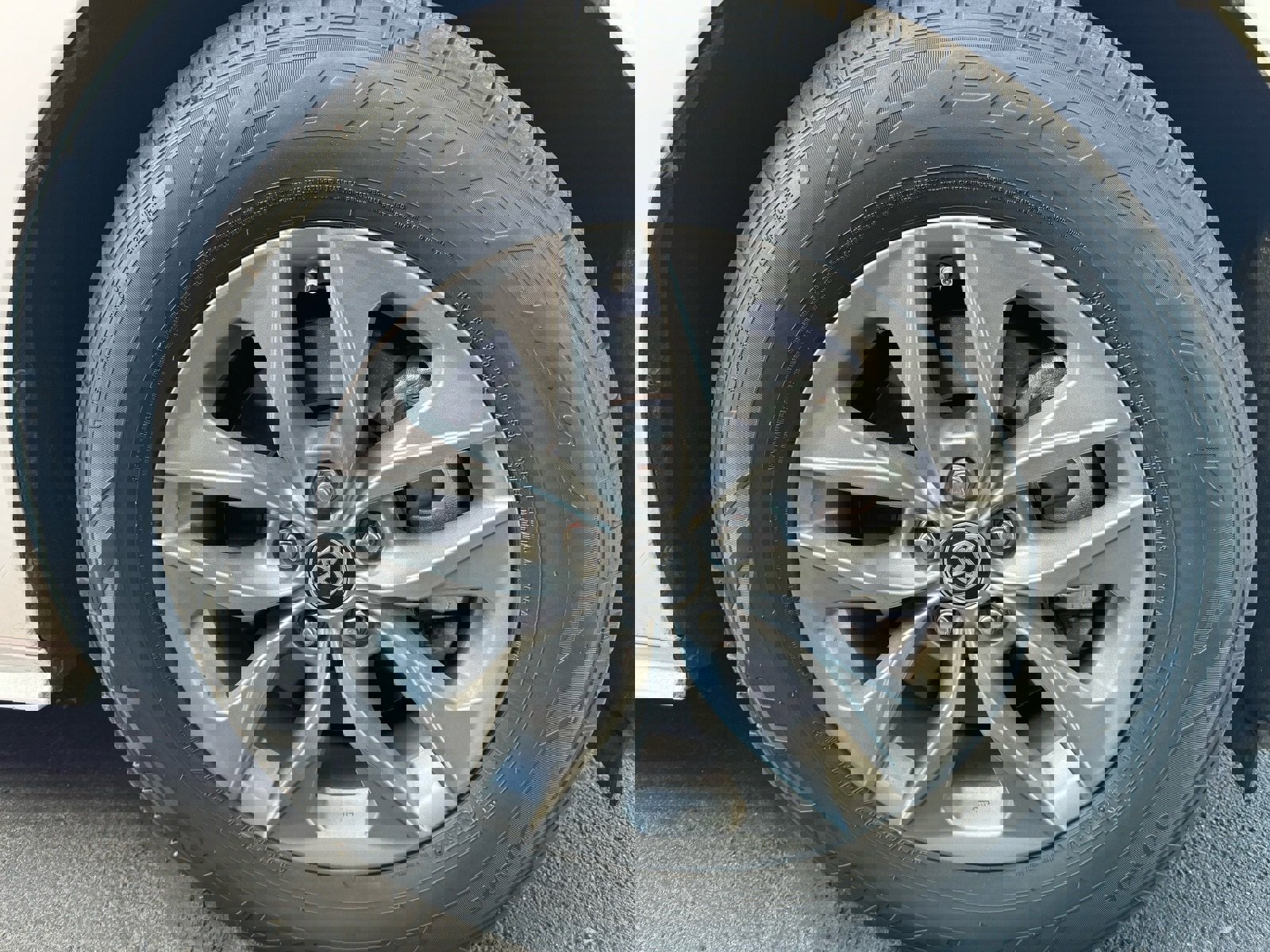 Used 2021 Toyota Sienna LE image 7