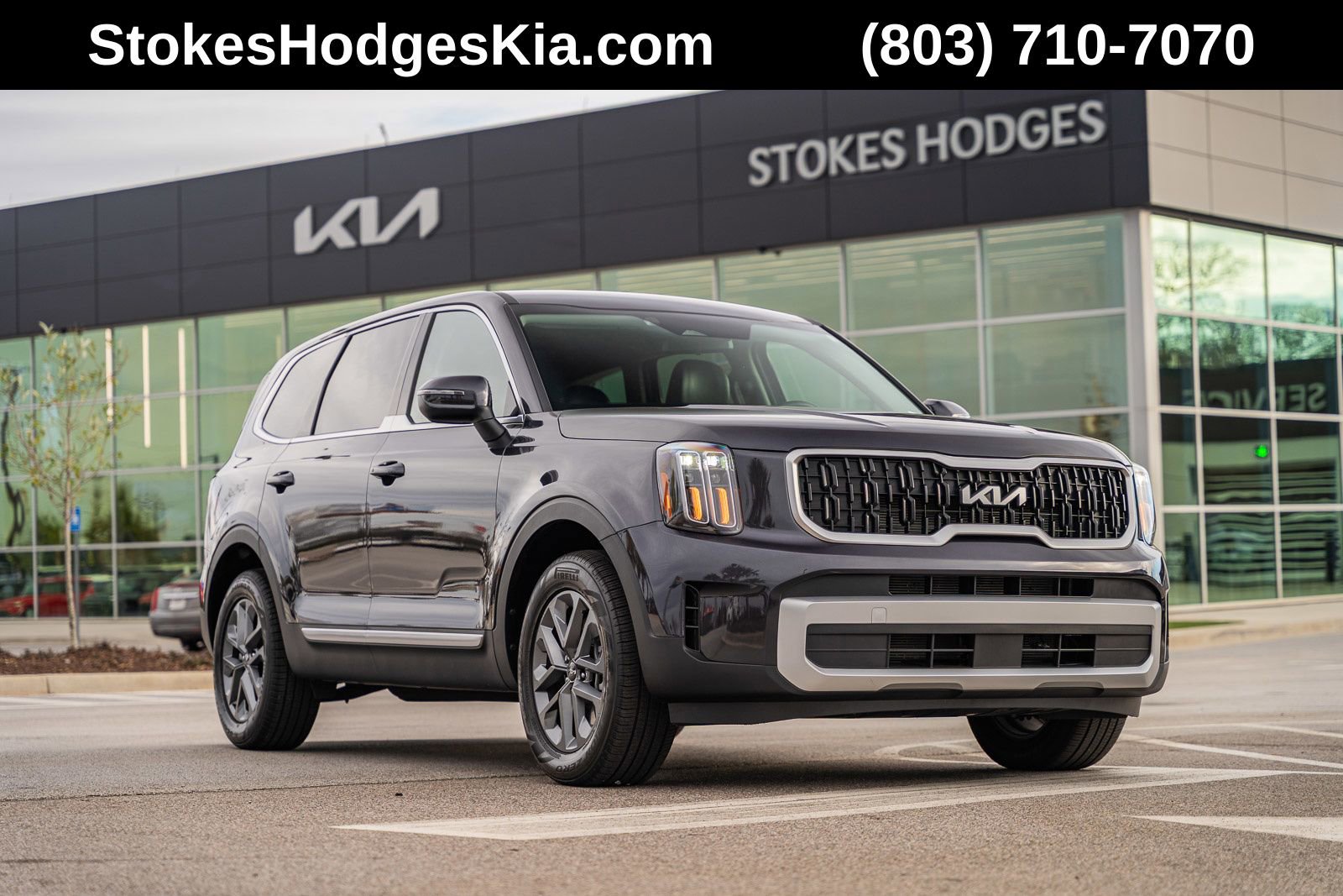 Used 2025 Kia Telluride LX image 1