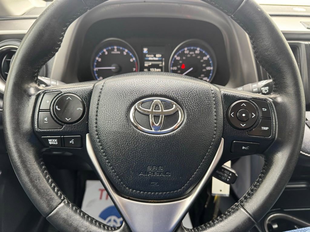 Used 2017 Toyota RAV4 XLE w/ Protection Package AWD/4WD image 18