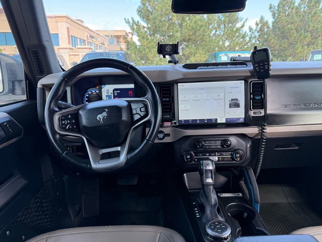 Used 2023 Ford Bronco Wildtrak image 31