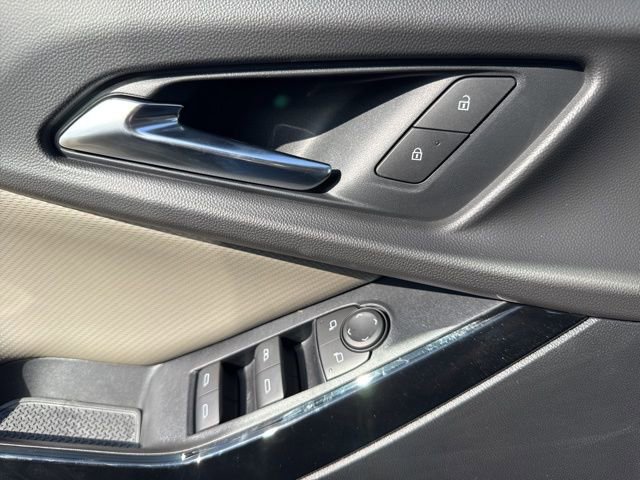 New 2026 Chevrolet Equinox LT image 30