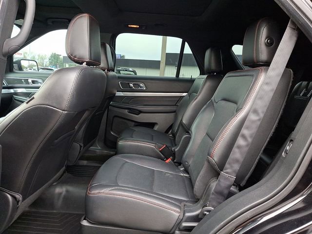 Used 2018 Ford Explorer Sport w/ Equipment Group 401A image 10