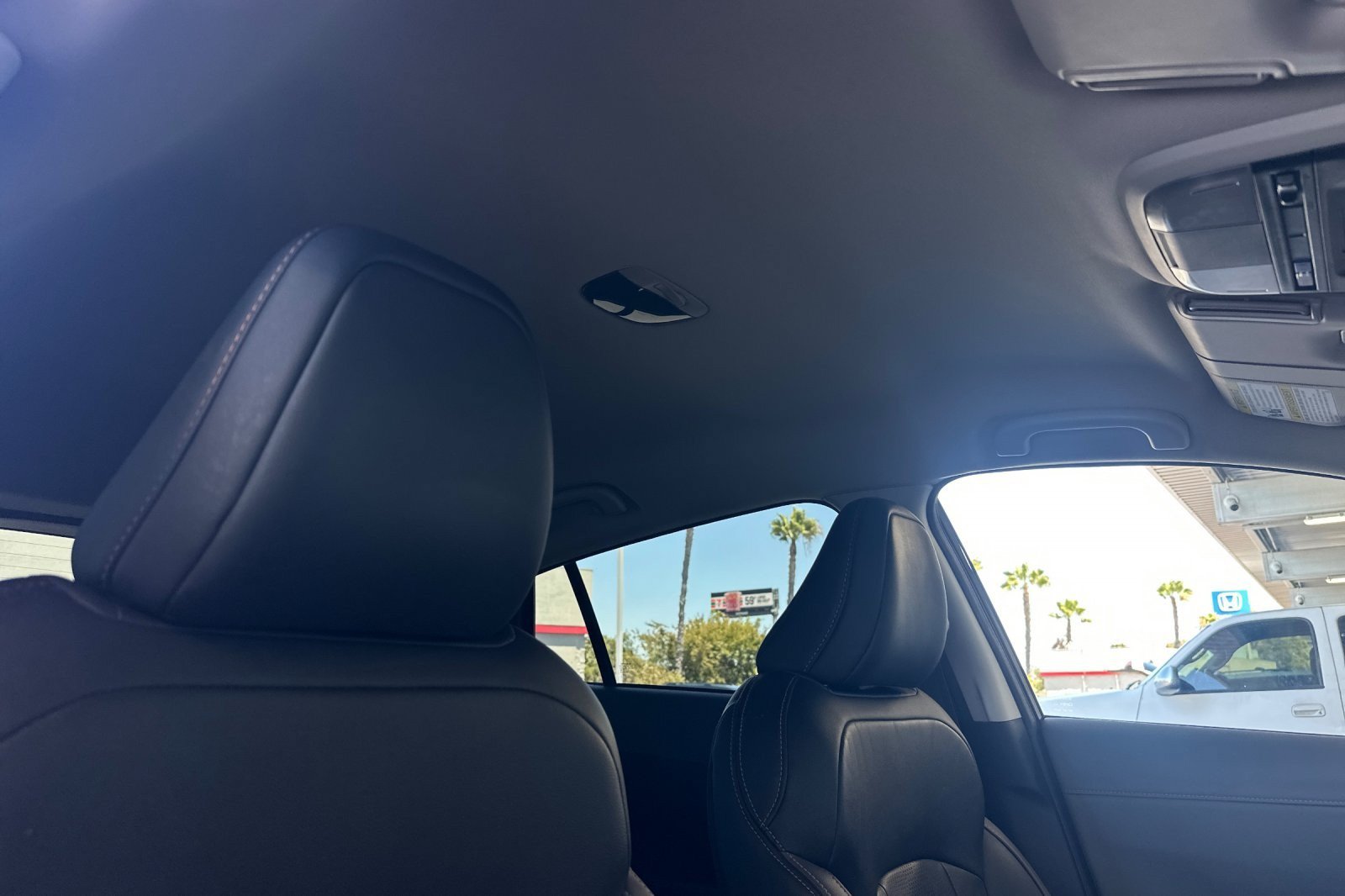 Used 2024 Subaru Crosstrek 2.5i Limited w/ Crosstrek Mirror Package AWD/4WD image 16