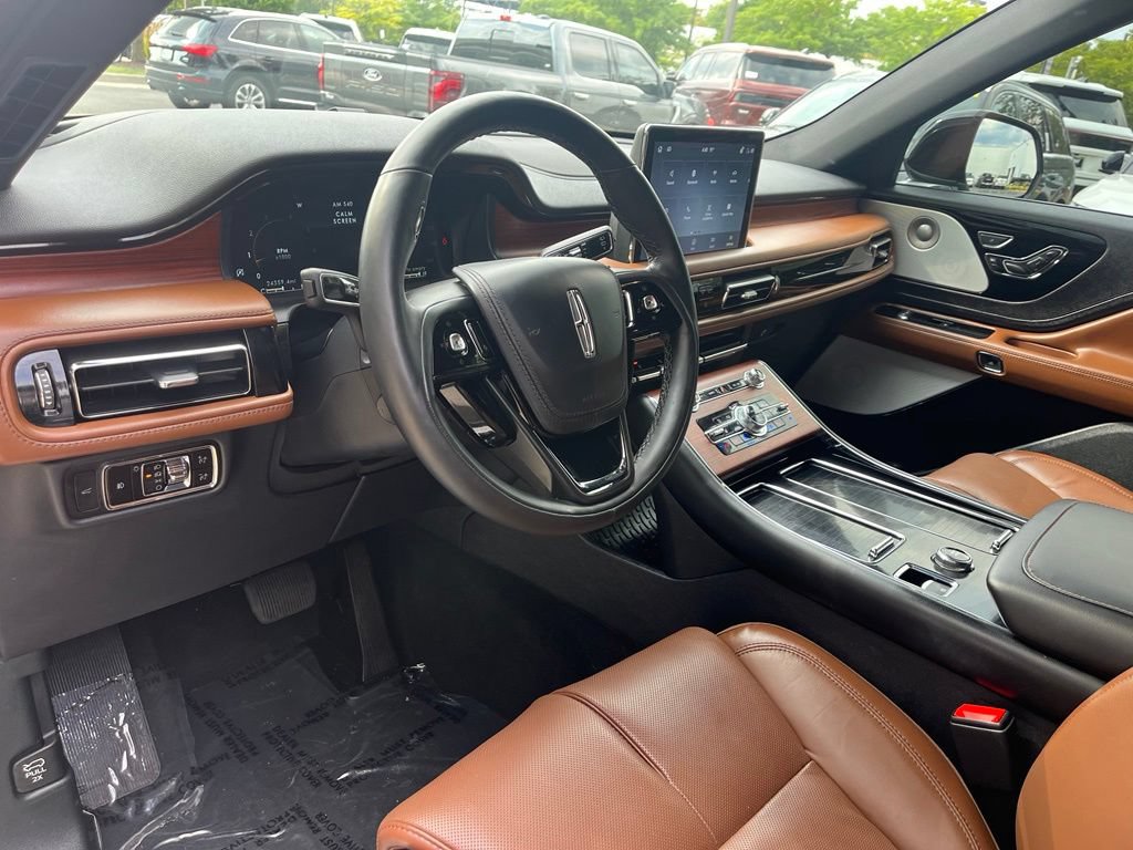 Certified 2023 Lincoln Aviator Reserve w/ Equipment Group 201A AWD/4WD image 27