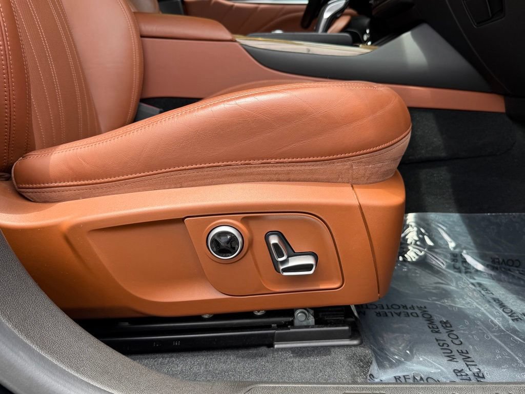 Used 2022 Maserati Levante GT AWD/4WD image 36