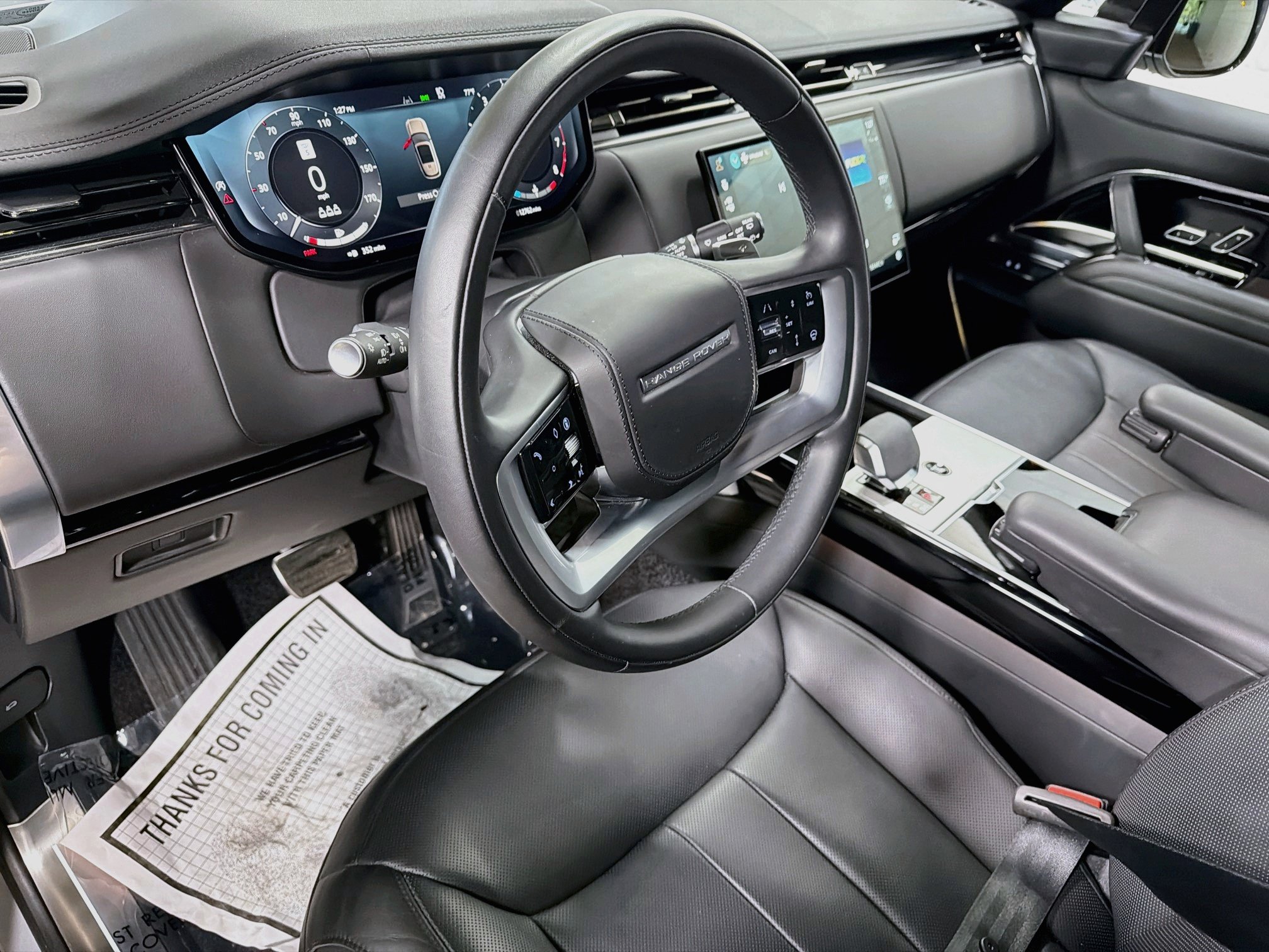 Certified 2025 Land Rover Range Rover SE AWD/4WD image 27