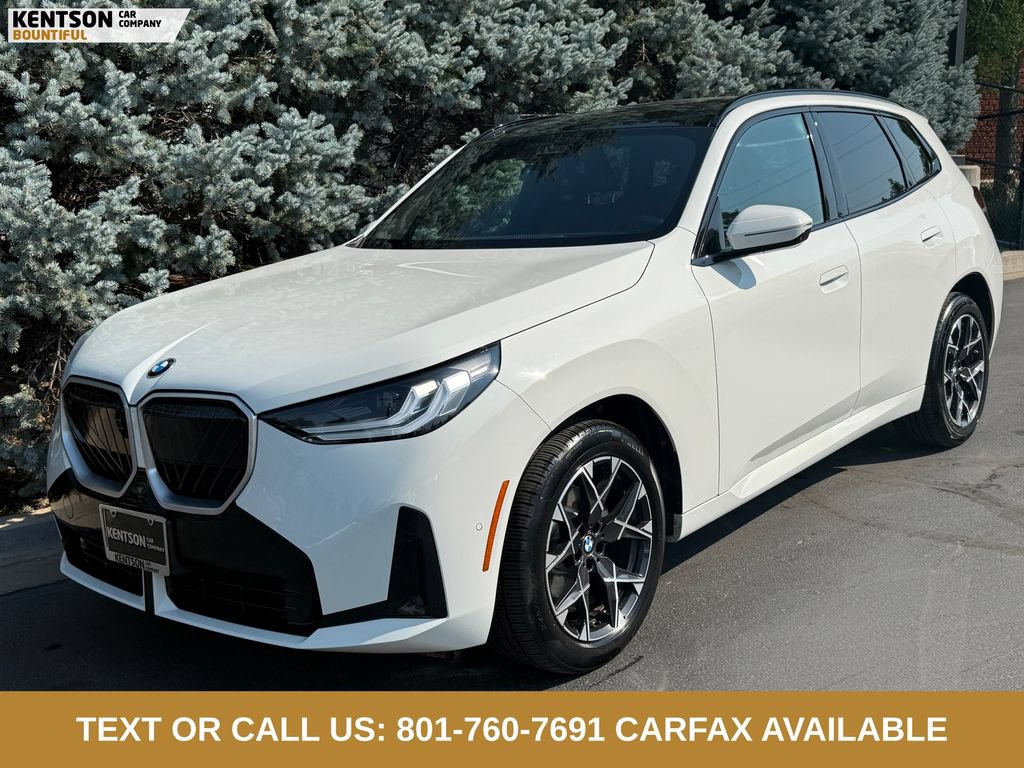 Used 2025 BMW X3 xDrive30i AWD/4WD image 3