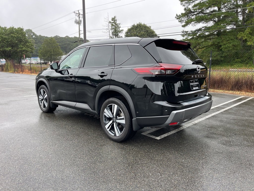 Used 2024 Nissan Rogue SL w/ SL Premium Package image 7