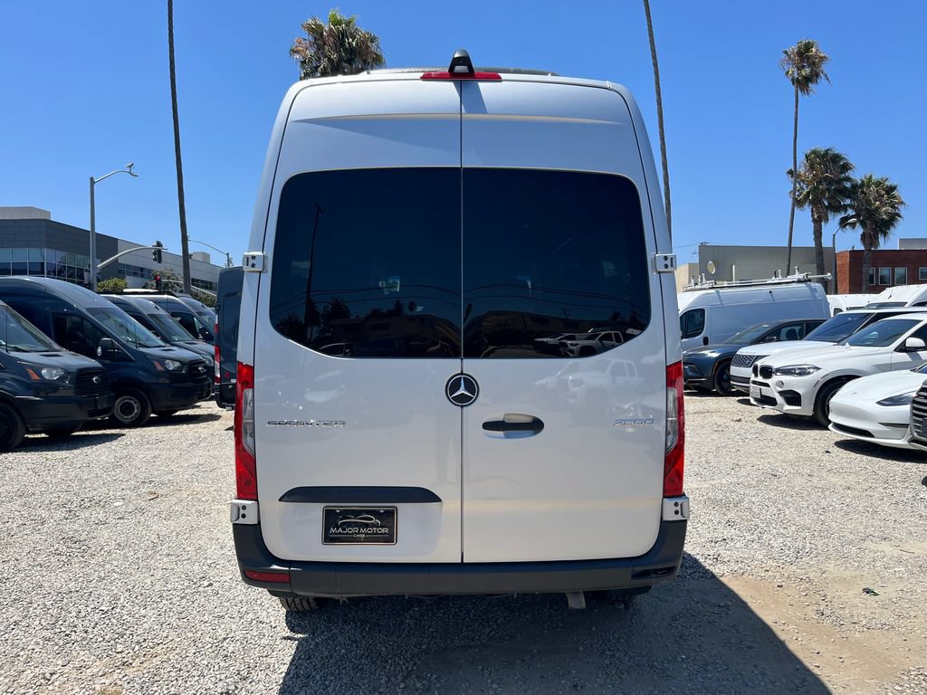 Used 2024 Mercedes-Benz Sprinter 2500 image 7
