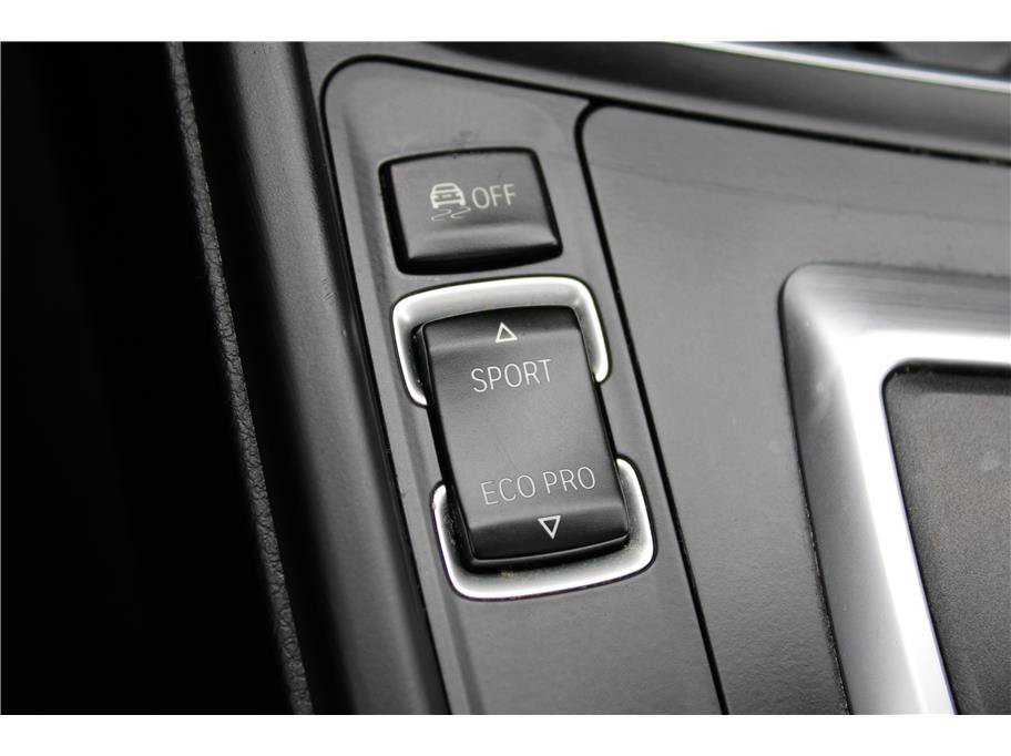 Used 2018 BMW 330i xDrive Sedan image 28