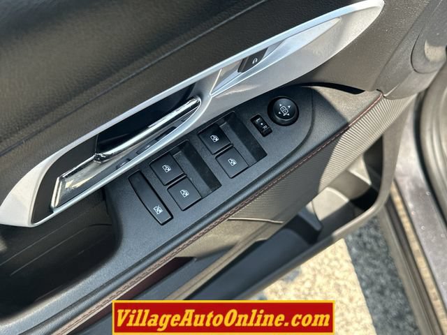Used 2015 Chevrolet Equinox LT w/ Driver Convenience Package AWD/4WD image 11
