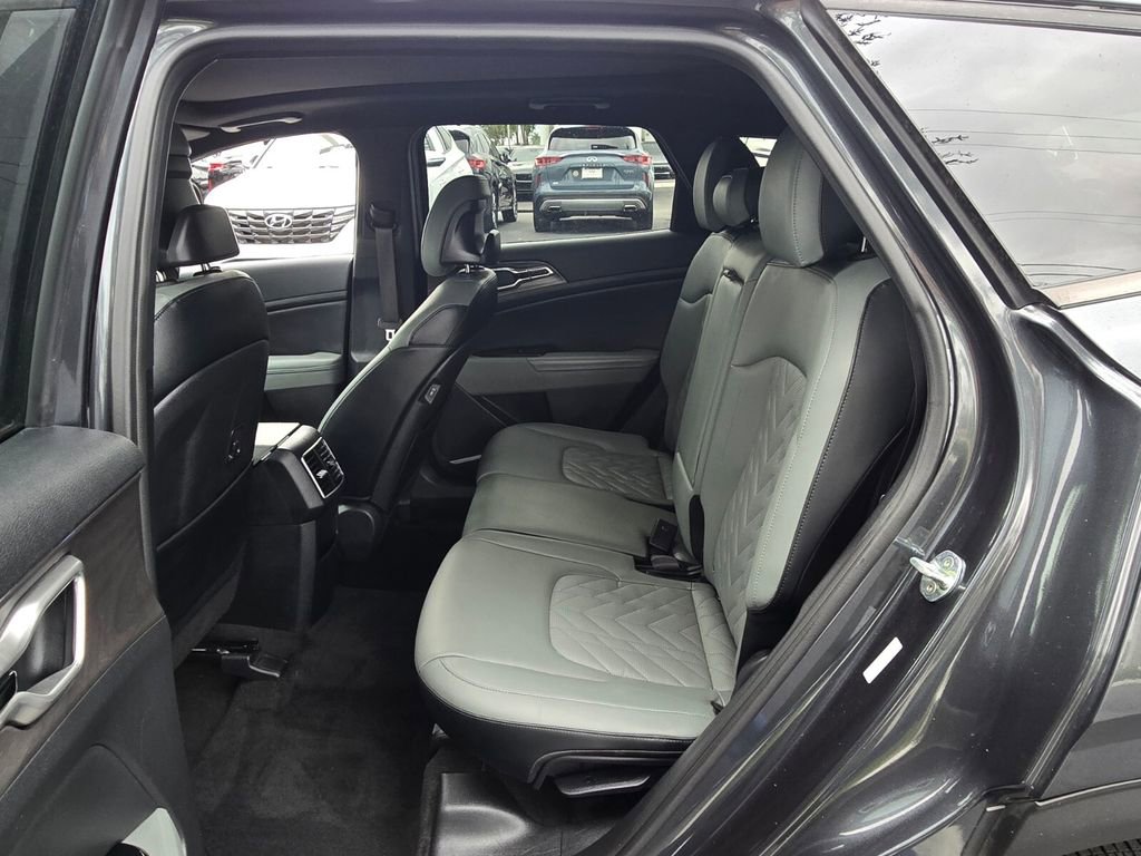 Used 2023 Kia Sportage X-Line w/ X-Line Premium Package image 13