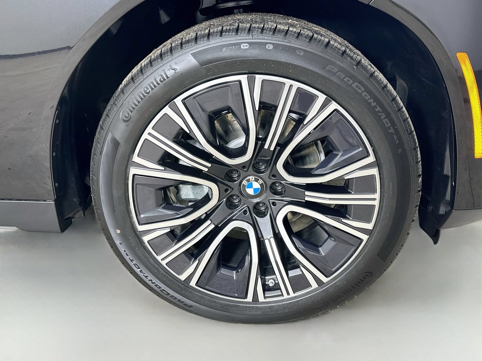 New 2026 BMW X3 xDrive30i w/ Convenience Package AWD/4WD image 10
