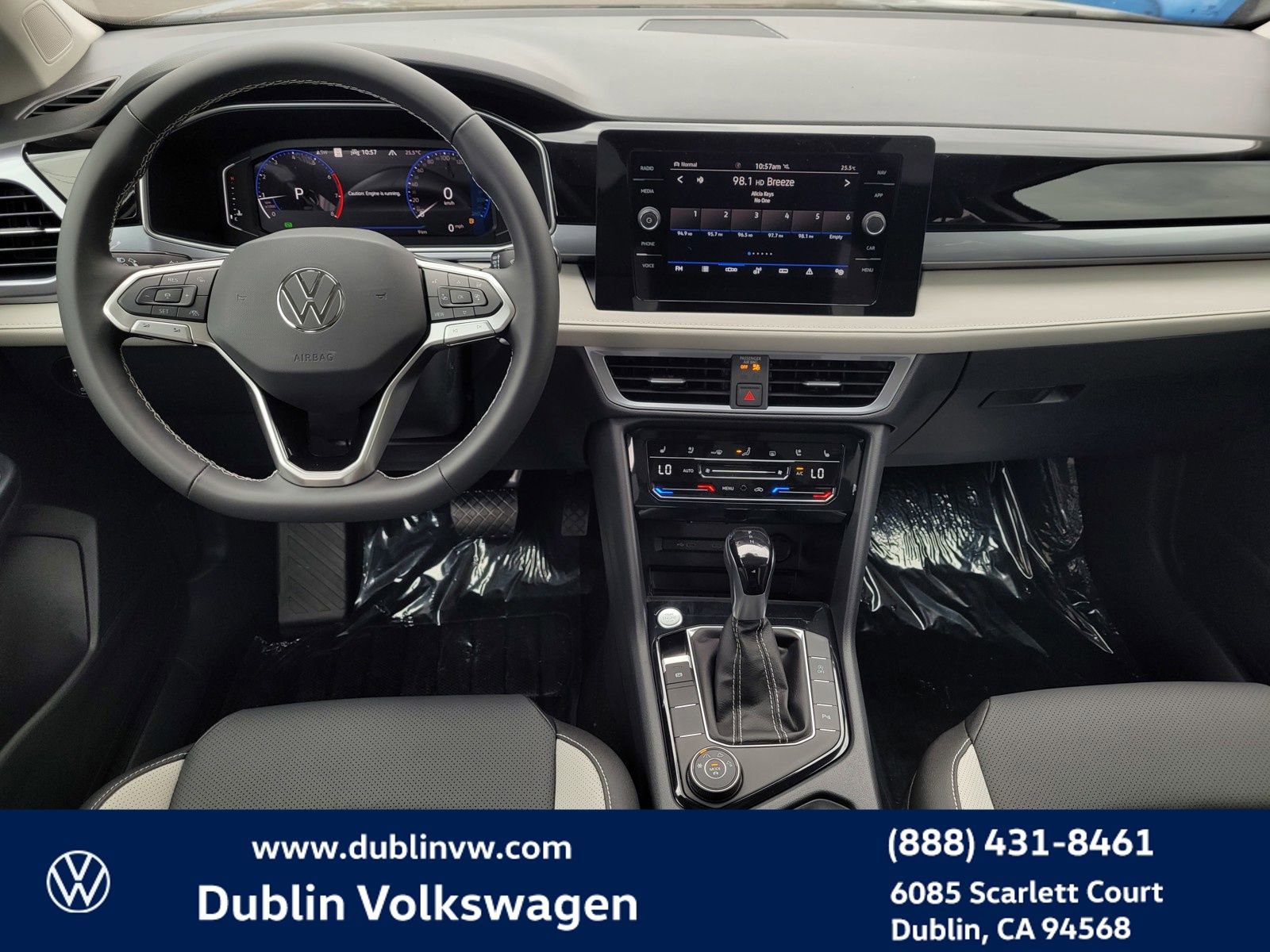 New 2025 Volkswagen Taos SEL image 12