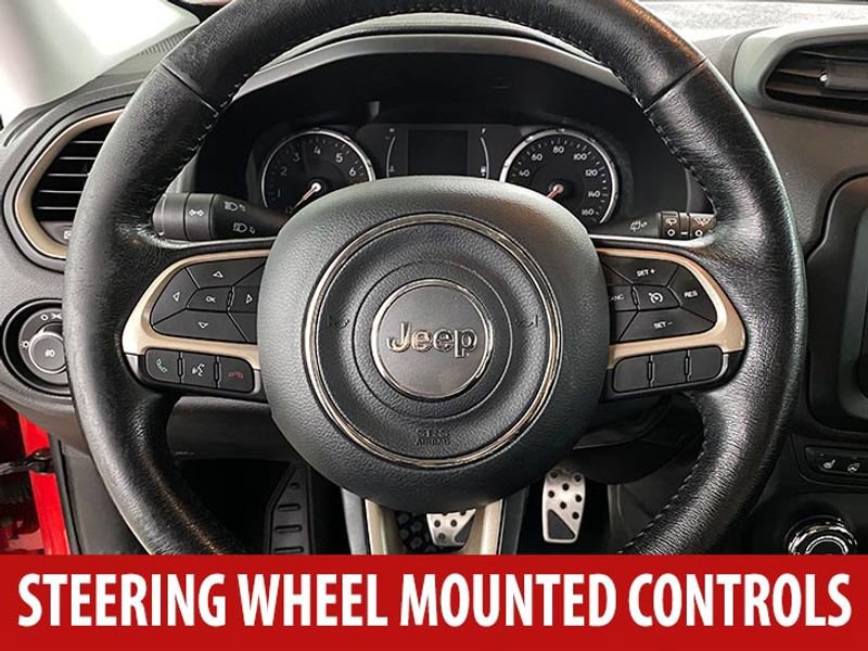 Used 2016 Jeep Renegade Latitude w/ Cold Weather Group image 9