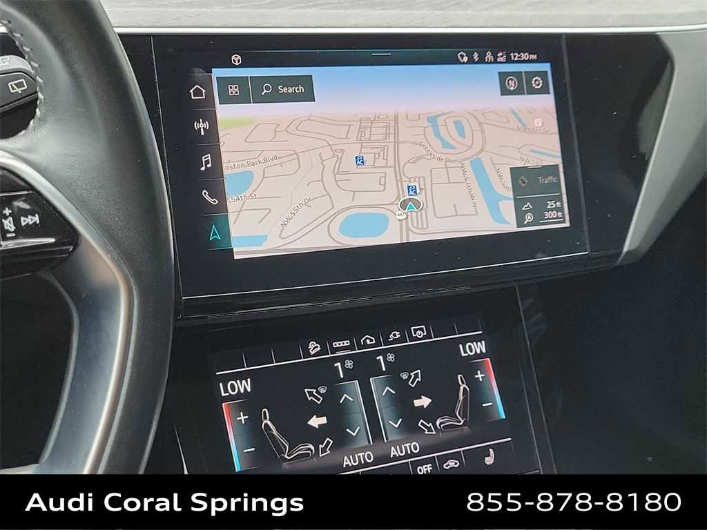 Used 2021 Audi e-tron Premium w/ Convenience Plus Package image 24