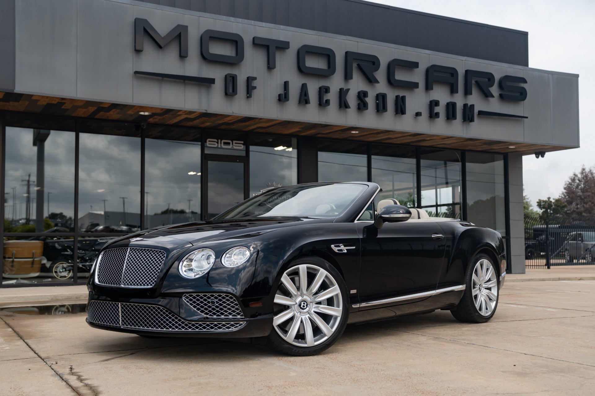 Used 2018 Bentley Continental GT AWD/4WD image 1