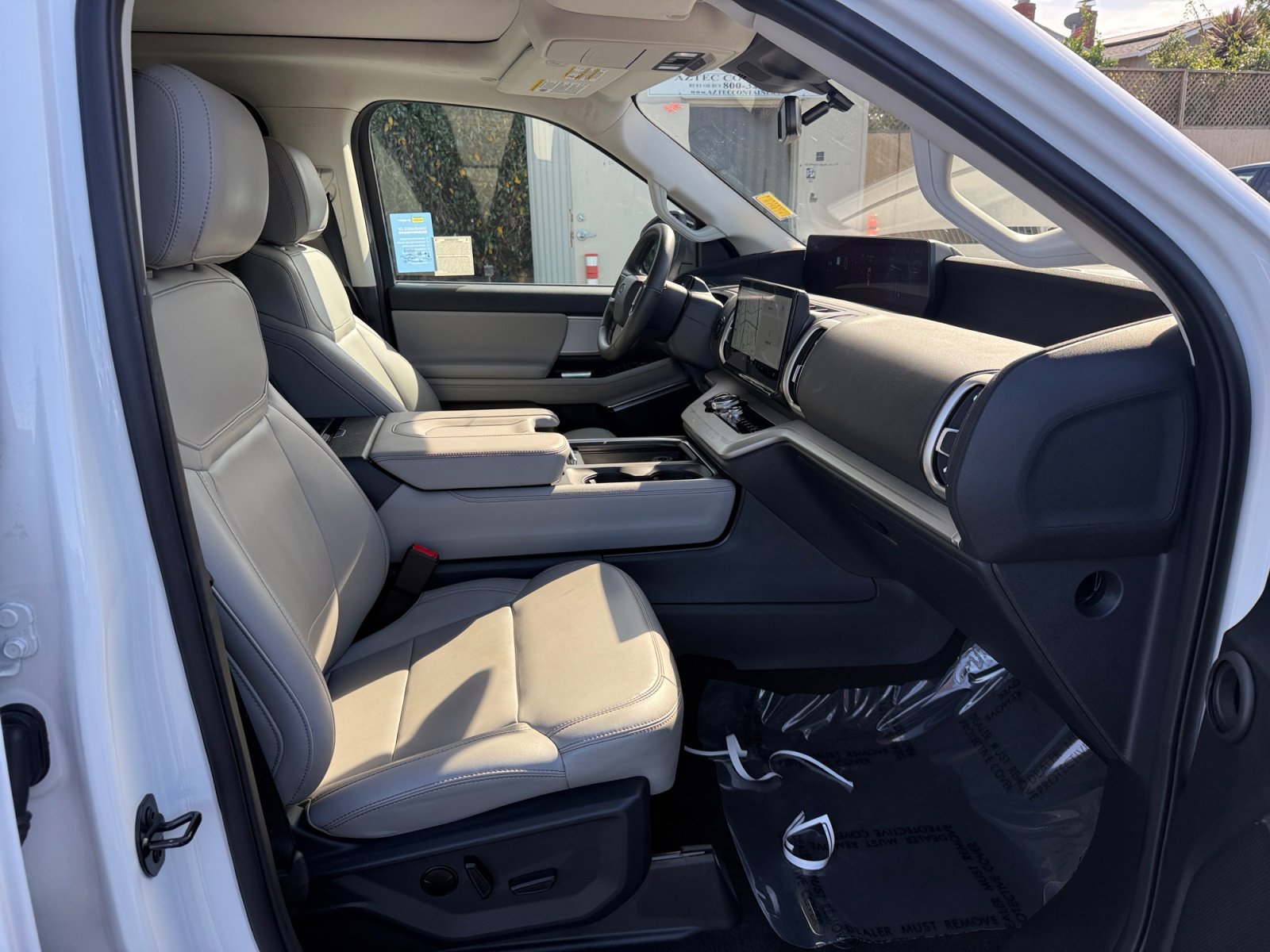 Certified 2025 Ford Expedition Active image 20