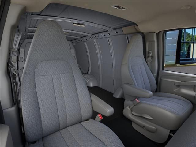 New 2025 GMC Savana 2500 w/ Driver Convenience Package RWD image 16