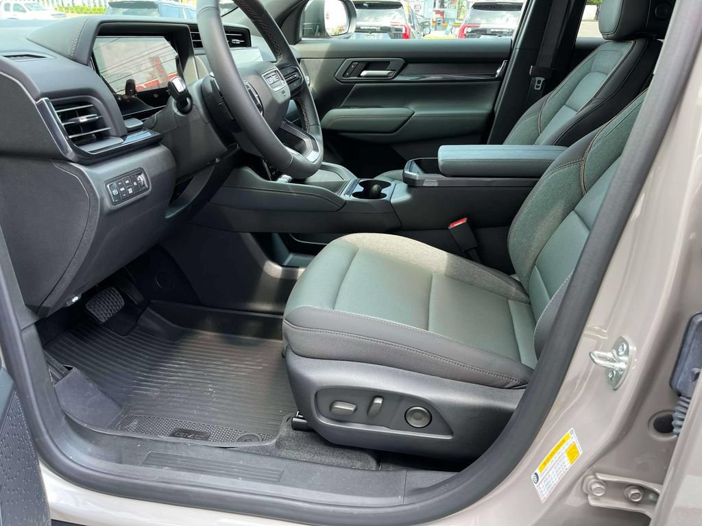 New 2026 GMC Terrain AT4 AWD/4WD image 23