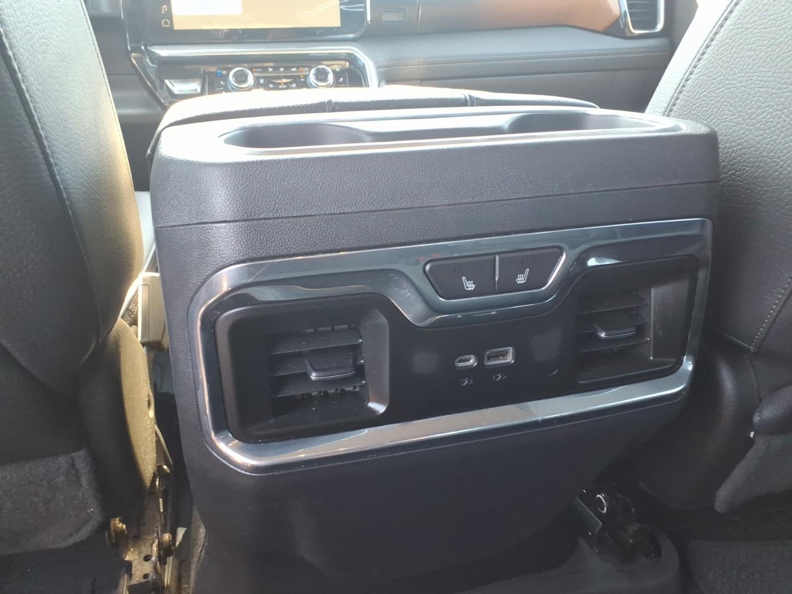 Used 2023 GMC Sierra 1500 Denali w/ Technology Package AWD/4WD image 14