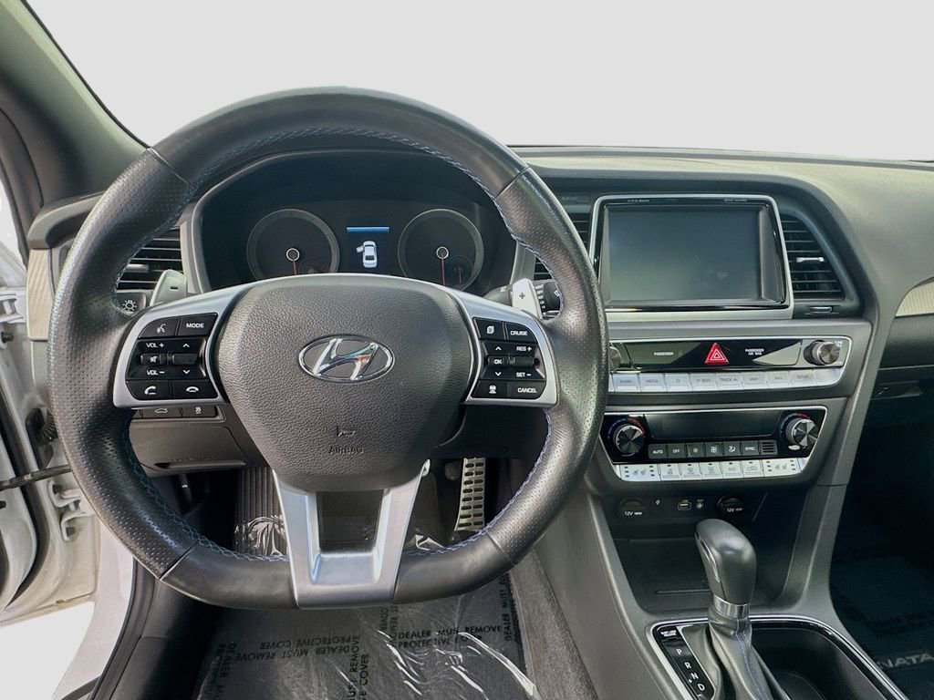 Used 2019 Hyundai Sonata Limited image 13
