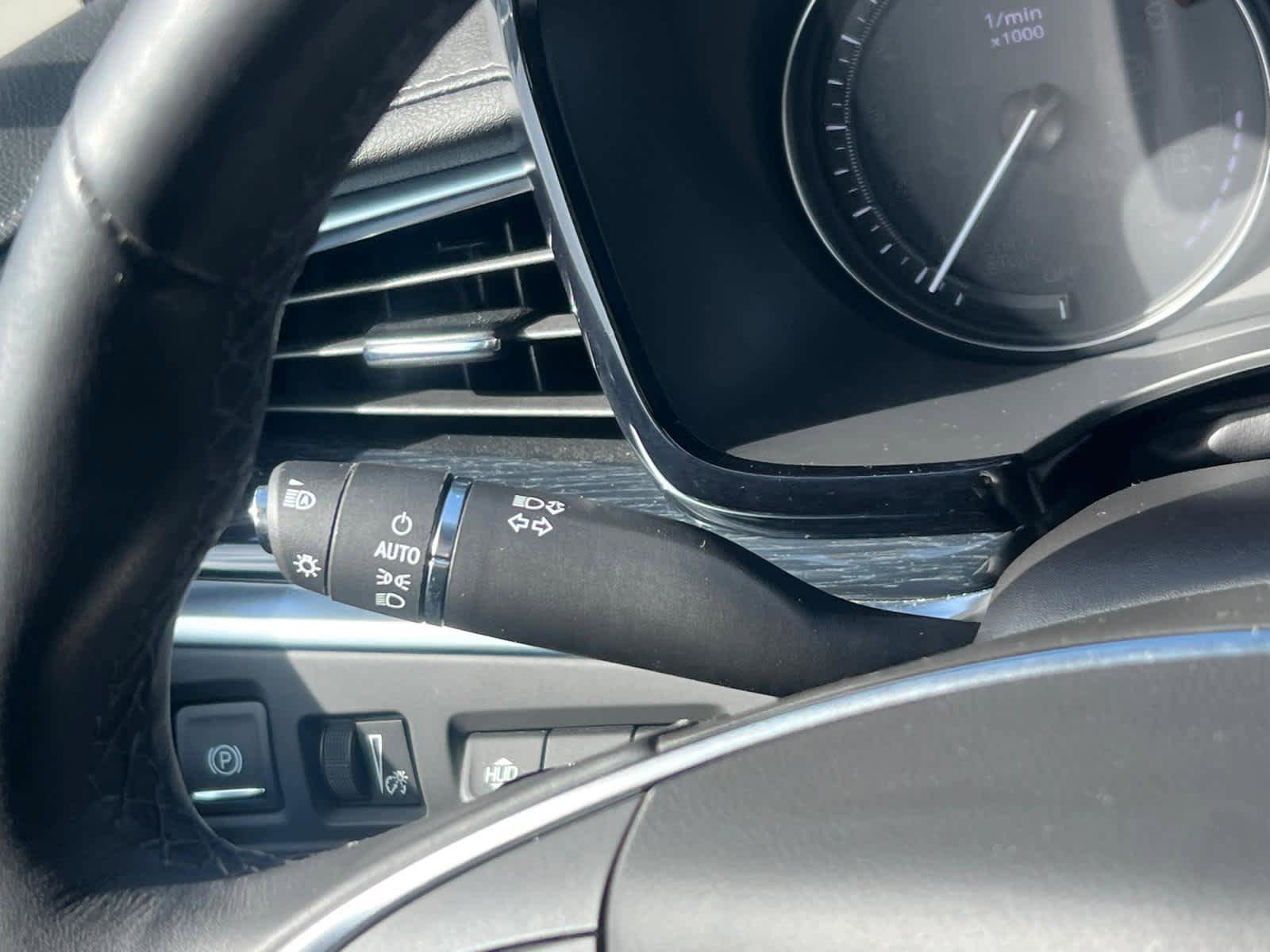 Certified 2025 Cadillac XT5 Premium Luxury w/ Technology Package image 19