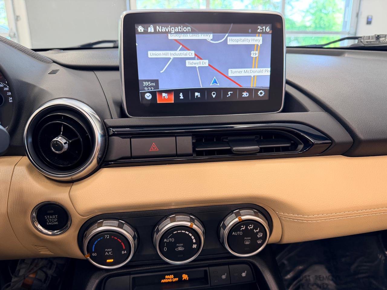 Used 2017 MAZDA MX-5 Miata Grand Touring RWD image 33