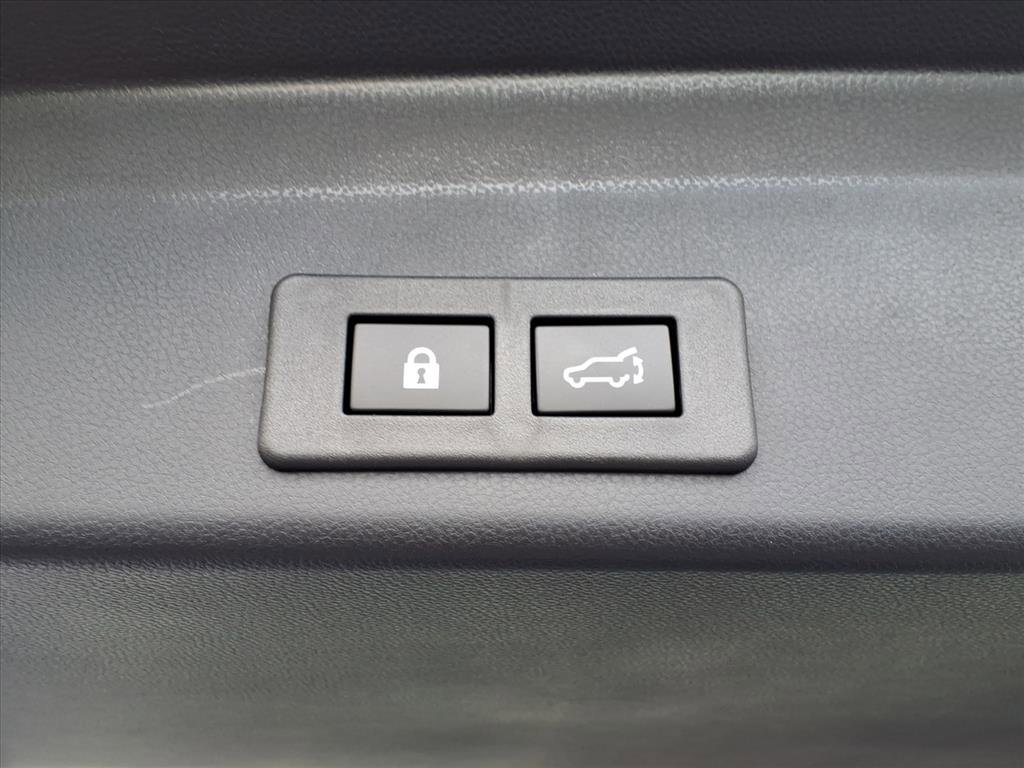 New 2025 Subaru Ascent Limited image 30