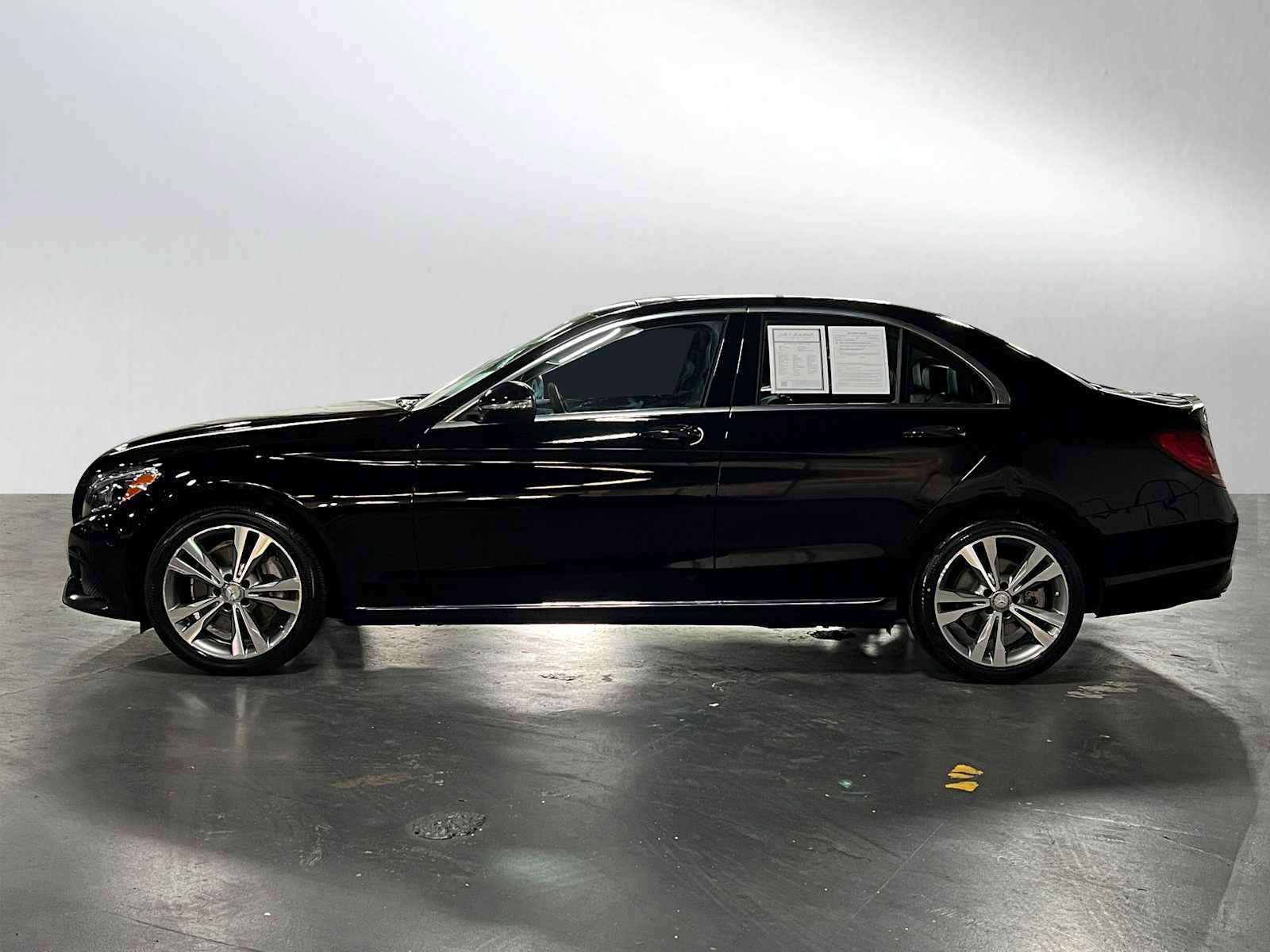 Used 2015 Mercedes-Benz C 300 4MATIC Sedan image 6