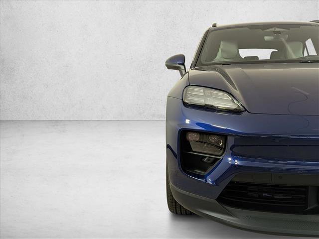 New 2026 Porsche Macan 4S Electric image 10