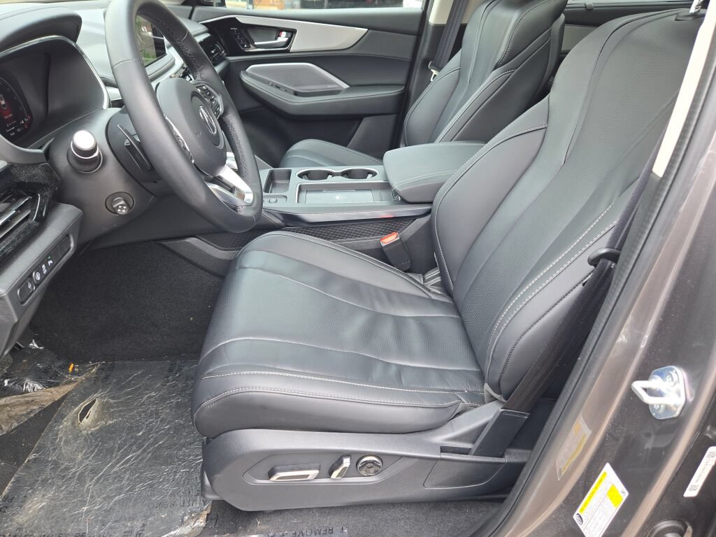 Used 2026 Acura MDX w/ Technology Package AWD/4WD image 29